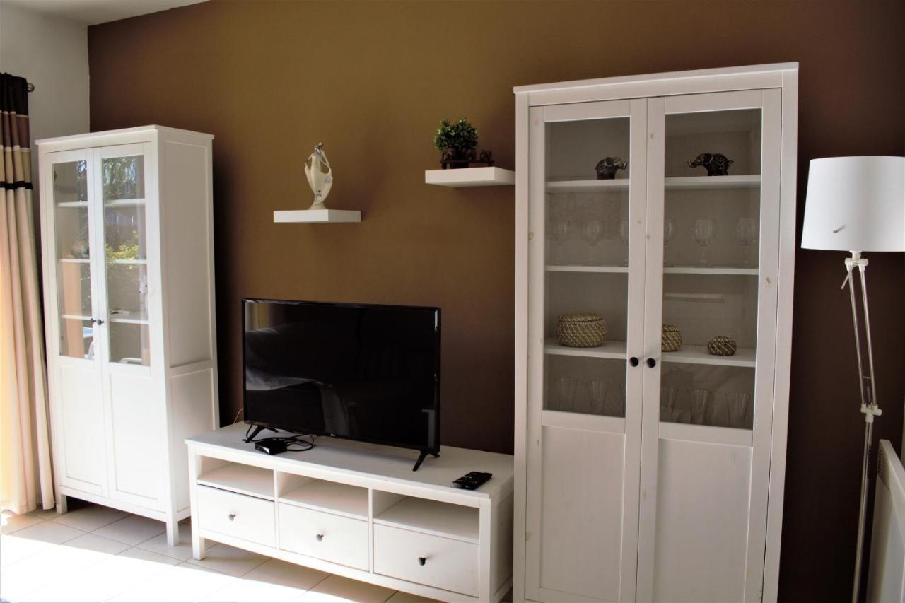 Townhouse In Paradise Gardens Пафос Екстериор снимка