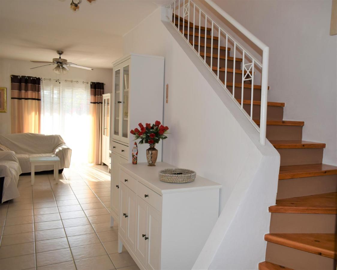 Townhouse In Paradise Gardens Пафос Екстериор снимка